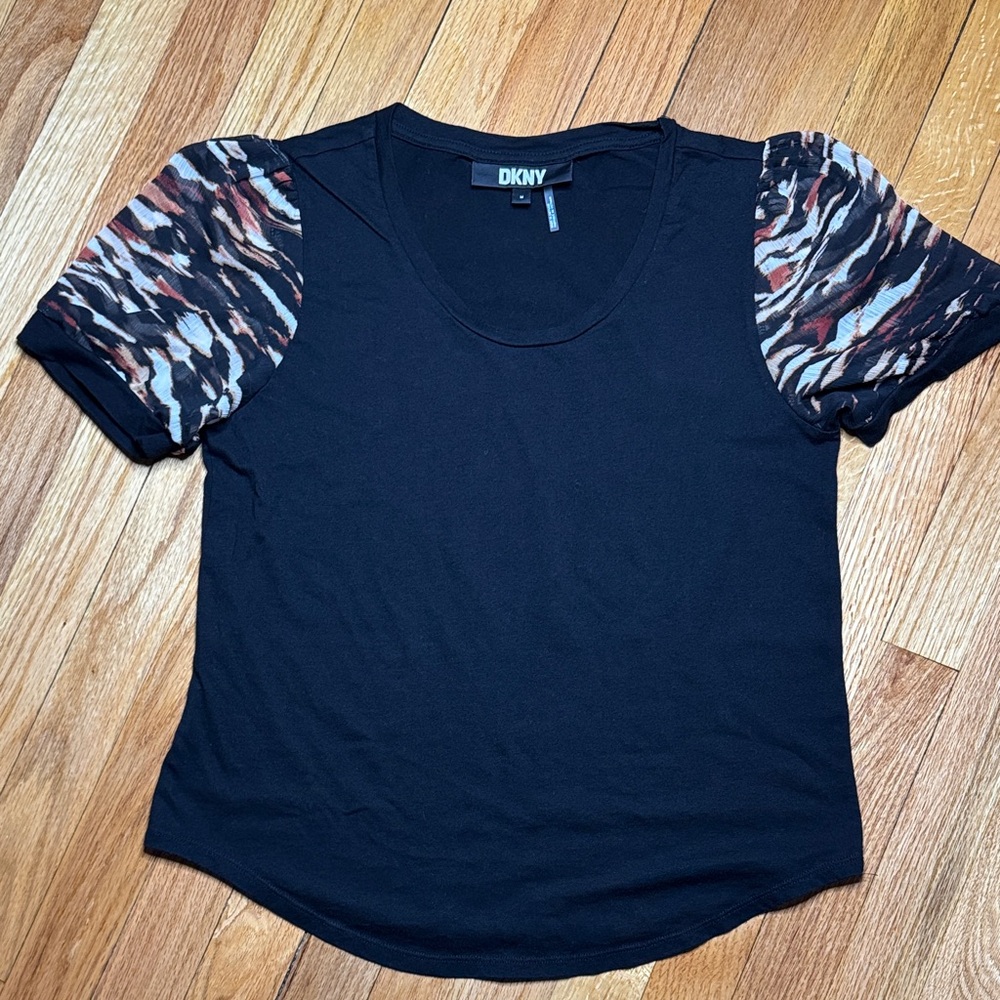 DKNY T-shirt Women's Black Tee with Animal Print Sheer Sleeves M